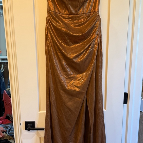 Revelry Dresses & Skirts - Revelry Amara Carmel size 6